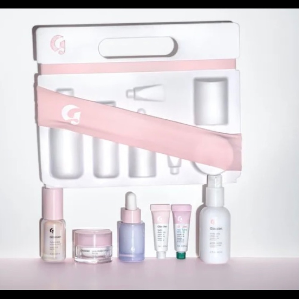 GLOSSIER - The Skincare Edit